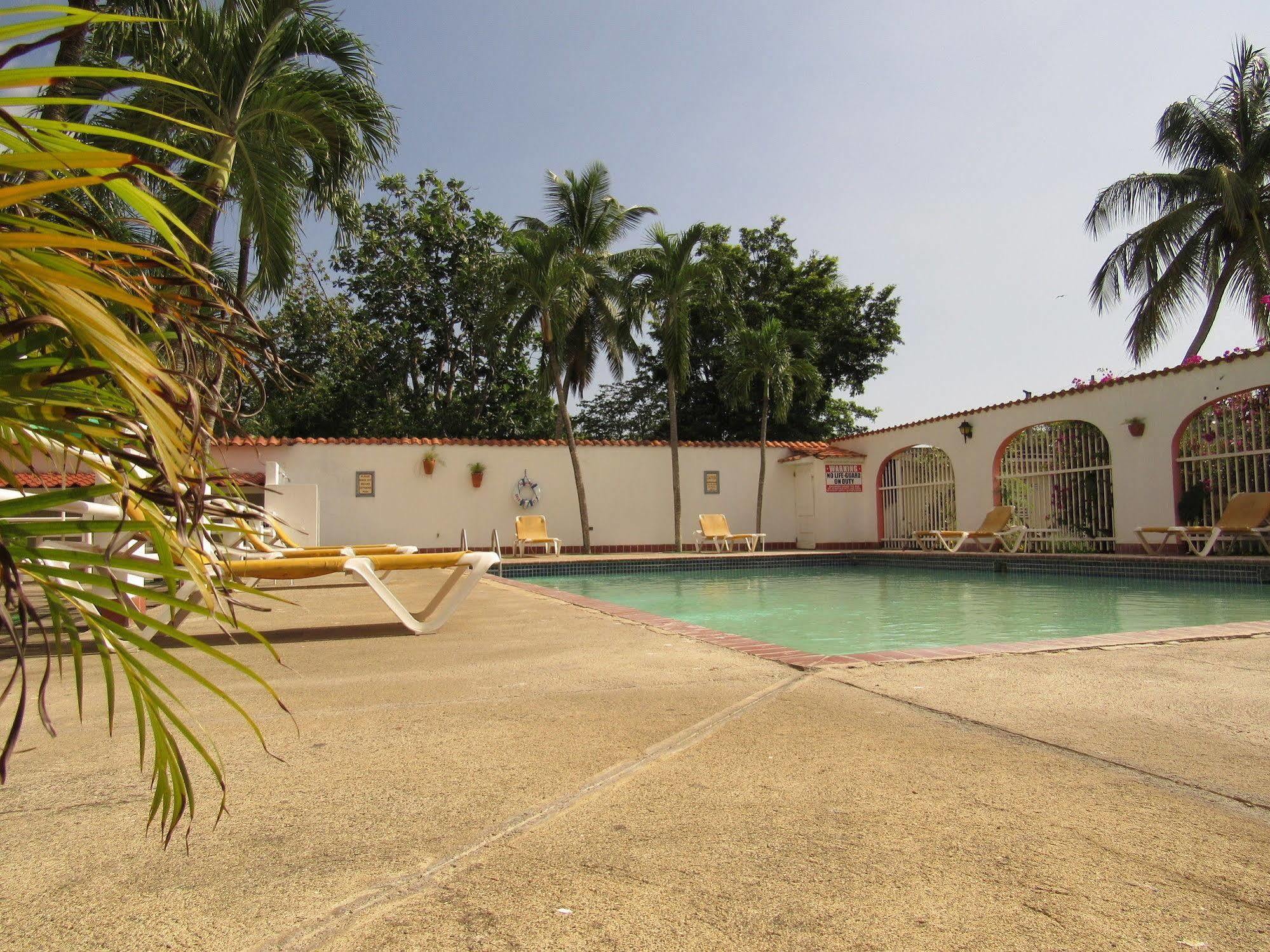 Hotel Perichi'S Cabo Rojo Bagian luar foto